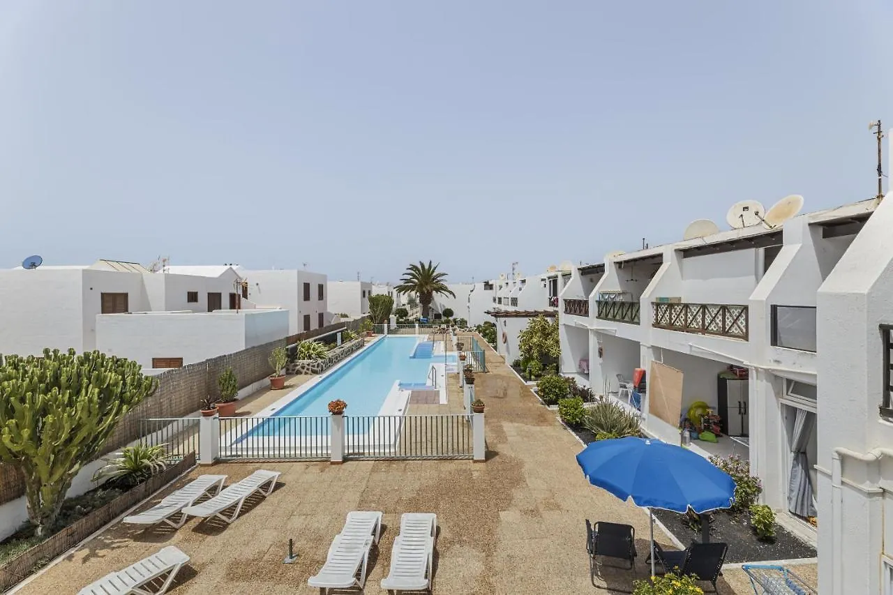 Hola Arnage Pool View Apartment Puerto del Carmen
